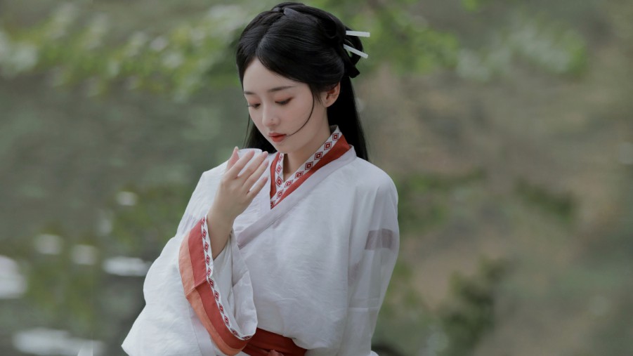 “震荡周期比预测的要长”：行业巨头如何应对蛋周期